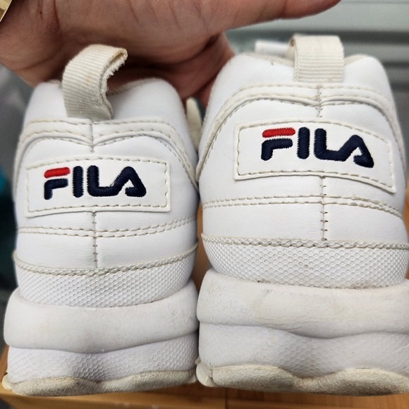 Fila Women’s Disruptor Sneaker - Picture 5 of 16